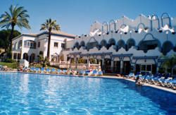 aparthotel-vime-reserva-de-marbella-malaga-admite-mascotas-perros
