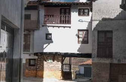 casa-rural-el-pasadizo-casas-del-castanar-caceres-admite-mascotas-perros