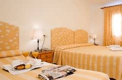 se admiten mascotas perros en Hotel Costa Blanca*** Denia Comunidad Valenciana, Alicante, Costa-Blanca 2