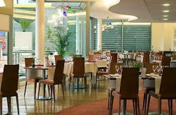 se admiten mascotas perros en Hotel Novotel Barcelona Sant Joan Despi**** Sant Joan Despi Barcelona 3