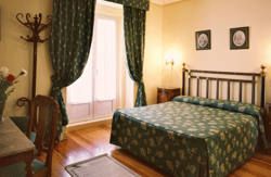 se admiten mascotas perros en Hotel Norte y Londres** Burgos Burgos 3