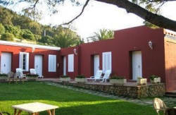 se admiten mascotas perros en Hotel La Pe&ntilde;a* Tarifa C&aacute;diz, costa-luz 2