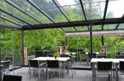 se admiten mascotas perros en La Casa del Puente Regules Cantabria 3