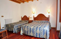 se admiten mascotas perros en Hotel Don Pablo Pech&oacute;n Cantabria, semana-santa, costa-cantabria 4