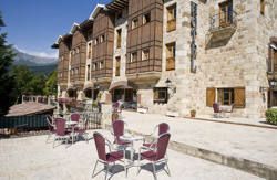 se admiten mascotas perros en Hotel Infantado Ojedo Cantabria 2