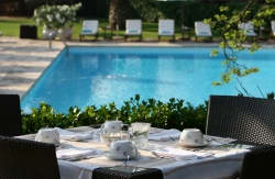 se admiten mascotas perros en Mas de Torrent Hotel&Spa***** Torrent Gerona, costa-brava 3