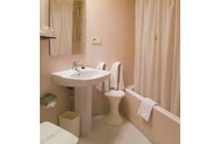 se admiten mascotas perros en Hotel Ultonia*** Gerona Gerona 4