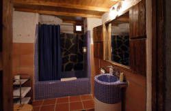 se admiten mascotas perros en Complejo La Tala Guadix Granada 4