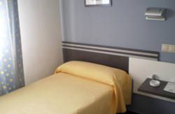 se admiten mascotas perros en Hostal Rica Posada Guadalajara Castilla-La-Mancha, Guadalajara 4