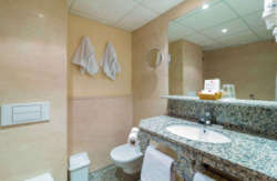 se admiten mascotas perros en Hotel Candanchú*** Candanchú Nieve, Aragon, Huesca, Pirineos 5