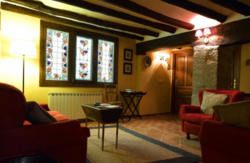 se admiten mascotas perros en Hotel Rural El Lagar del Vero Huerta de Vero Huesca, Pirineos 2
