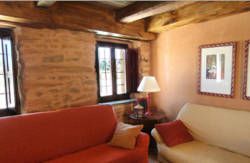 se admiten mascotas perros en Albergue Casa “Las Águedas” Murias de Rechivaldo León 4