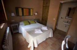 se admiten mascotas perros en Albergue Casa “Las Águedas” Murias de Rechivaldo León 5