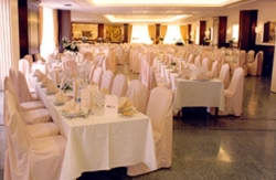 se admiten mascotas perros en Hostal del Carme** Vilagrassa L&eacute;rida 3