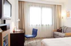 se admiten mascotas perros en Hotel Novotel Madrid Puente de La Paz**** Madrid Madrid 4