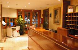 se admiten mascotas perros en Hotel Algete Algete Madrid 2