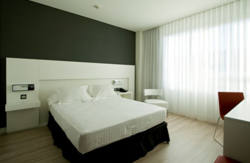 se admiten mascotas perros en Hotel AXOR Feria*** Madrid Madrid 5