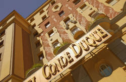 alojamientos Gran Hotel Conde Duque vacaciones en Madrid hoteles en Madrid admiten perros escapada con mascota viajar con perro a Madrid vacaciones verano
