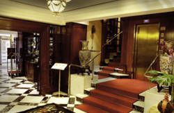 se admiten mascotas perros en Gran Hotel Conde Duque Madrid Madrid 4
