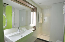 se admiten mascotas perros en Hotel Campanile M&aacute;laga Airport*** M&aacute;laga Andalucia, M&aacute;laga, costa-del-sol 4