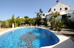 se admiten mascotas perros en Posada Los C&aacute;ntaros Sierra de Gibralgalia Andalucia, M&aacute;laga 3