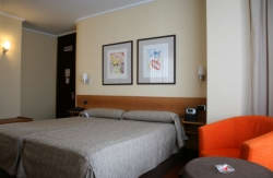 se admiten mascotas perros en Hotel Yoldi*** Pamplona Navarra 4