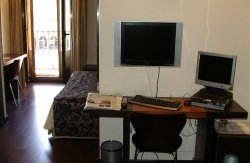 se admiten mascotas perros en Petit Palace Las Torres***Plus Salamanca Salamanca 5