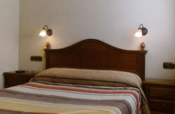 se admiten mascotas perros en Hostal Granada Salamanca Salamanca 5