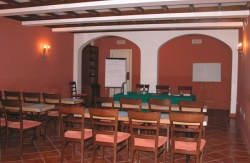 se admiten mascotas perros en Hotel Restaurante Plater&iacute;a** &Eacute;cija Sevilla 3