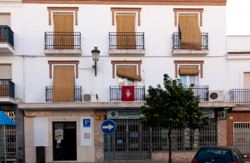 alojamientos Hostal Fivegates vacaciones en Osuna hoteles en Sevilla admiten perros escapada con mascota viajar con perro a Osuna vacaciones verano