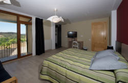 se admiten mascotas perros en Posada Guadalupe Monroyo Teruel 5