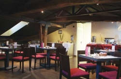 se admiten mascotas perros en Petit Palace Arana***Plus Bilbao Vizcaya 2