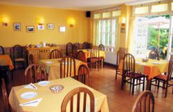 se admiten mascotas perros en Hotel Mundaka Mundaka Vizcaya 3