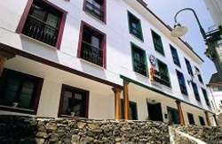 alojamientos Apartamentos San Juan ir a la playa apartamentos escapada con perro a Cudillero viajes a Asturias, costa-asturias vacaciones con mascotas 2020 españa