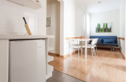 se admiten mascotas perros en BcnStop Parc G&uuml;ell Barcelona Catalu&ntilde;a-Catalunya, Barcelona 2