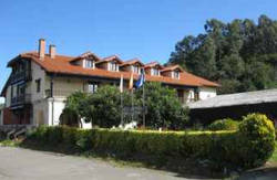 se admiten mascotas perros en Apartamentos La Ce&ntilde;a Novales Cantabria 2