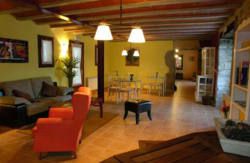 se admiten mascotas perros en Casa de Aldea Bajo los Tilos Ribadesella Asturias, costa-asturias 3