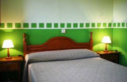 se admiten mascotas perros en N&uacute;cleo de Turismo Rural Valle de Iruelas Las Cruceras recomendados, Castilla-y-Leon, &Aacute;vila 5