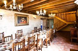 se admiten mascotas perros en Centro de Turismo Rural La Morada del Cid Vivar del Cid Burgos 4