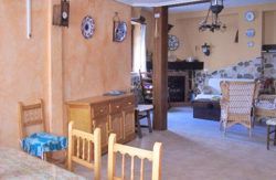 se admiten mascotas perros en Casa Rural Abuela Maxi Riolobos C&aacute;ceres 2