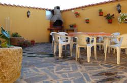 se admiten mascotas perros en Casa Rural Beatriz Torrecillas de la Tiesa C&aacute;ceres 2