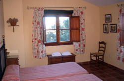 se admiten mascotas perros en Casas Rurales Virgen de la Cabeza Valencia de Alc&aacute;ntara C&aacute;ceres 5