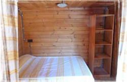 se admiten mascotas perros en Caba&ntilde;as Negrat&iacute;n Cuevas del Campo Granada 5