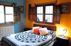 se admiten mascotas perros en Cortijo Los Iberos Bubi&oacute;n Granada 6