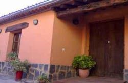 se admiten mascotas perros en La Casa de la Jara La Nava Huelva 2