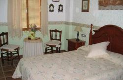 se admiten mascotas perros en La Nave de Cuadros Bedmar Ja&eacute;n 5