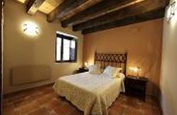 se admiten mascotas perros en La Casona de Aldealobos Aldealobos La Rioja 4