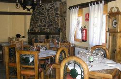 se admiten mascotas perros en CTR La Casa del Medico Serradilla del Arroyo Salamanca 2