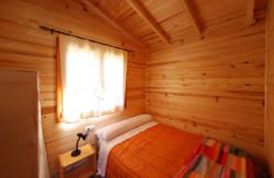 se admiten mascotas perros en Caba&ntilde;as del Cortino Monleras Salamanca 5