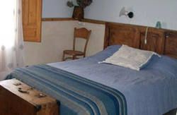 se admiten mascotas perros en El Camino Real Villovela de Pir&oacute;n Segovia 4